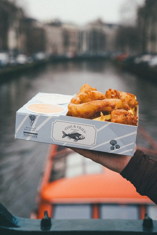 Street Food Amsterdam — Fish & Fries at Muntplein